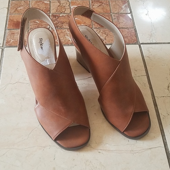 Style & Co Spring Heels - Picture 1 of 6